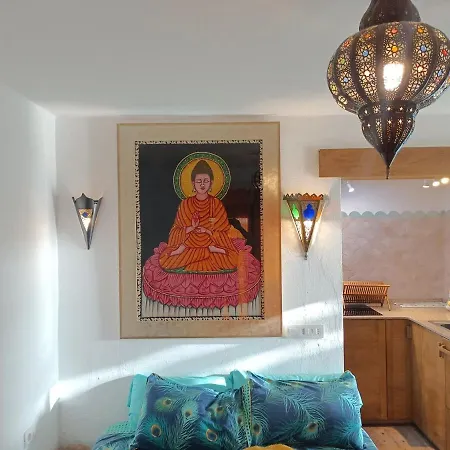 Apartment Monolocale - Quieto Ed Esclusivo - A 50 M *